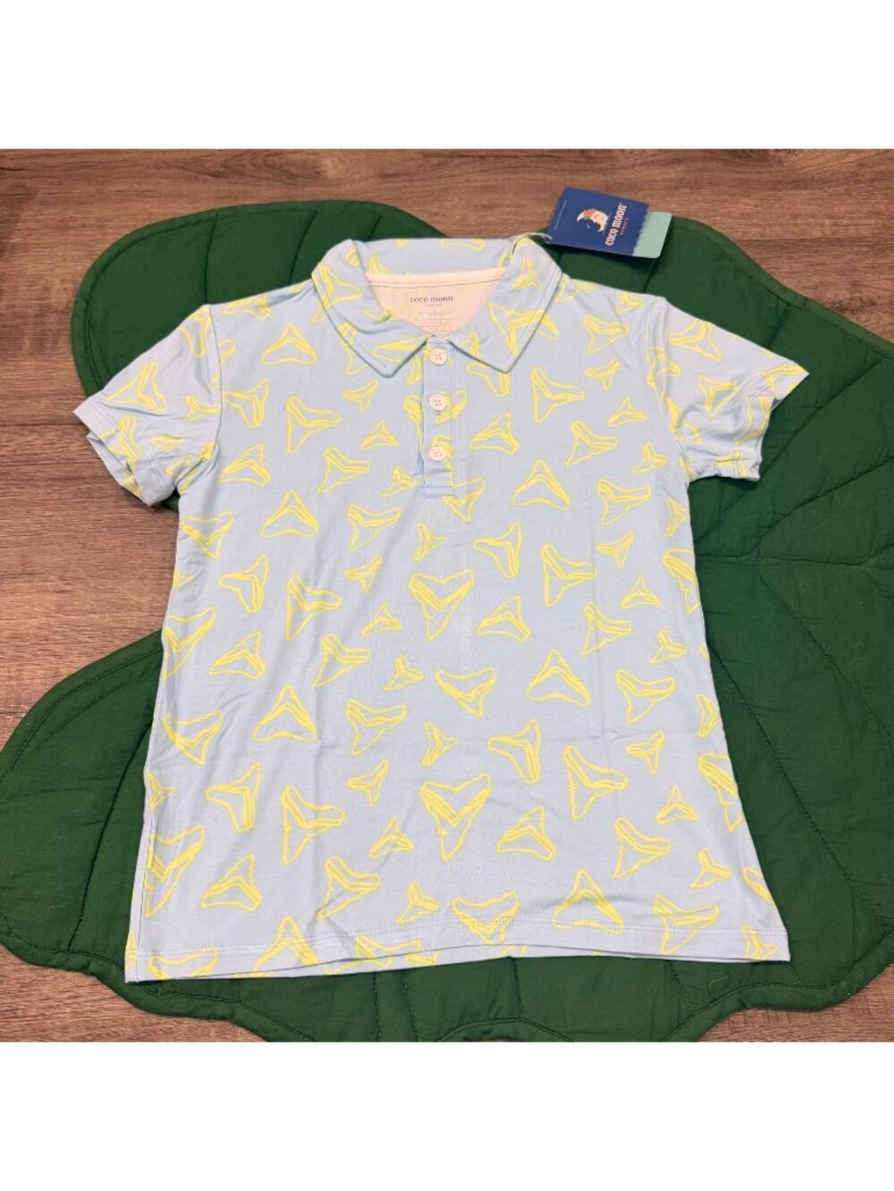 Coco Moon Hawaii Bamboo Boys 7/8 Electric Bite Shark Tooth Short Sleeve Polo Shi